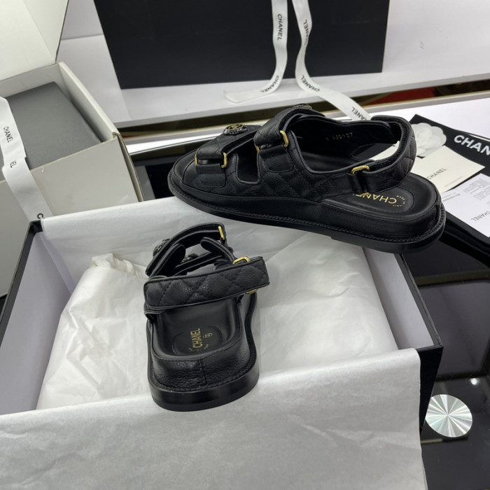CN Slide Sandal