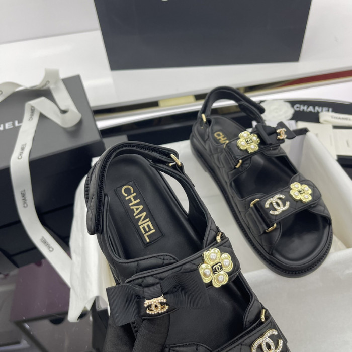 CN Slide Sandal