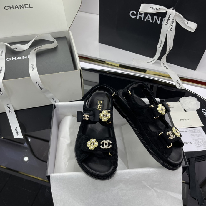 CN Slide Sandal