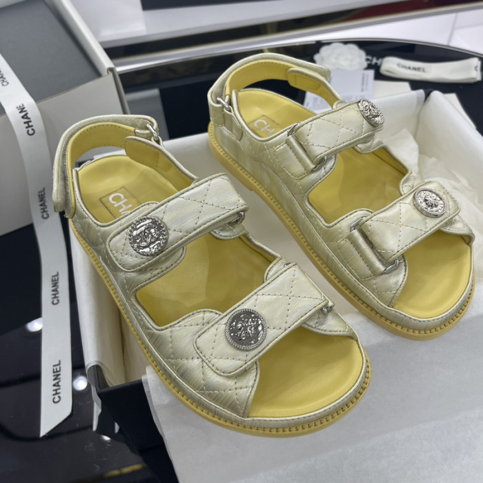 CN Slide Sandal