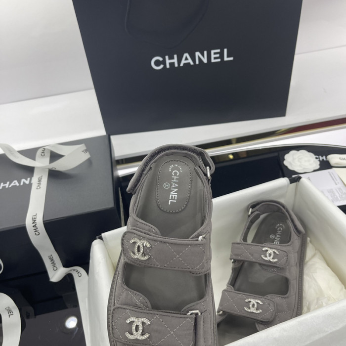 CN Slide Sandal