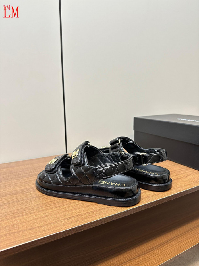 CN Slide Sandal