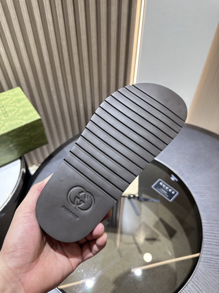 GCI GG Slide Sandal