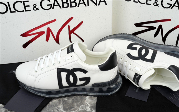 DG SNEAKER