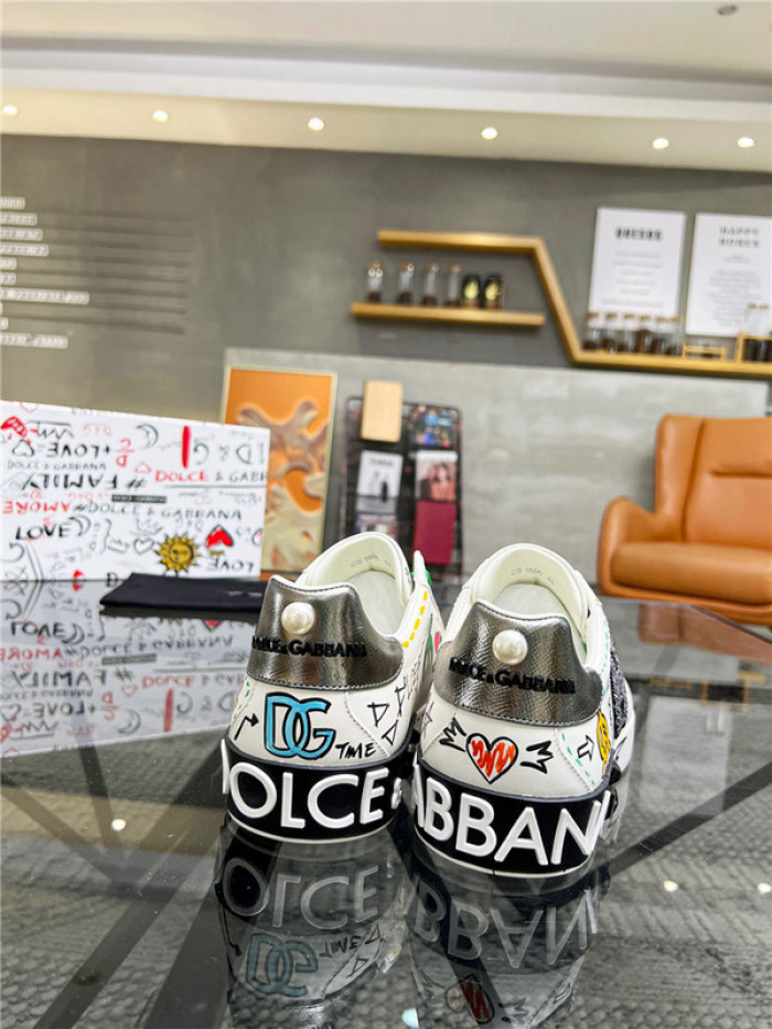 DG SNEAKER