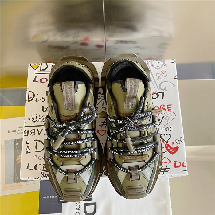 DG SNEAKER