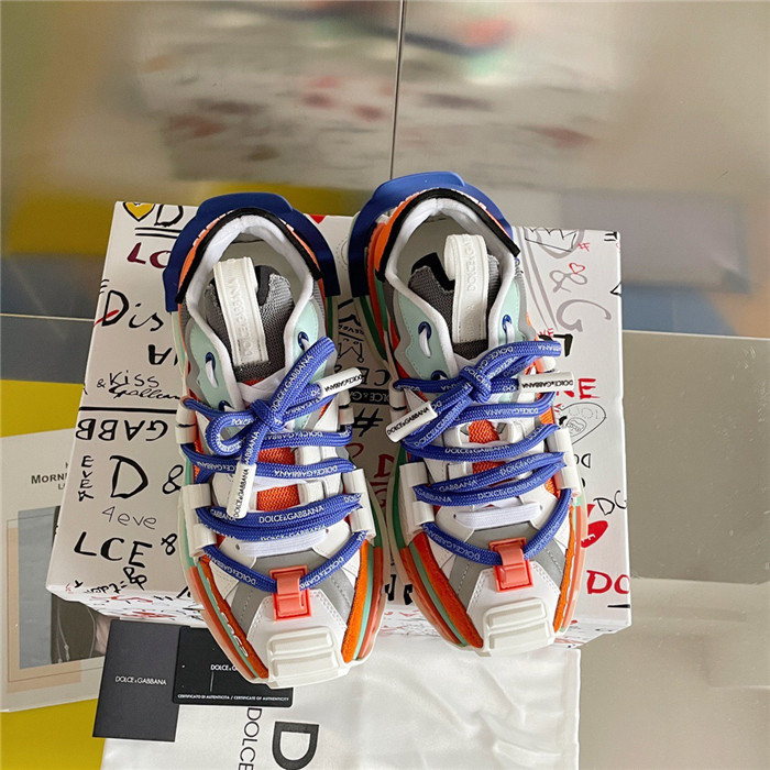 DG SNEAKER