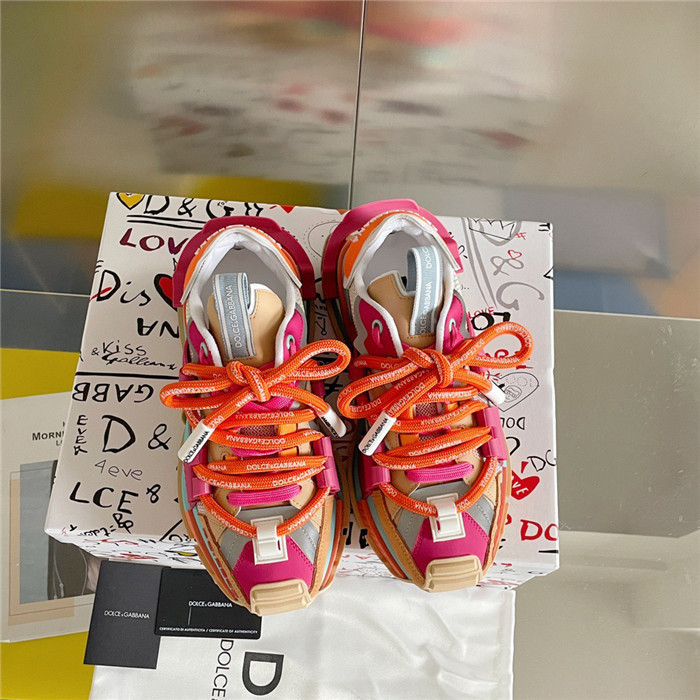 DG SNEAKER