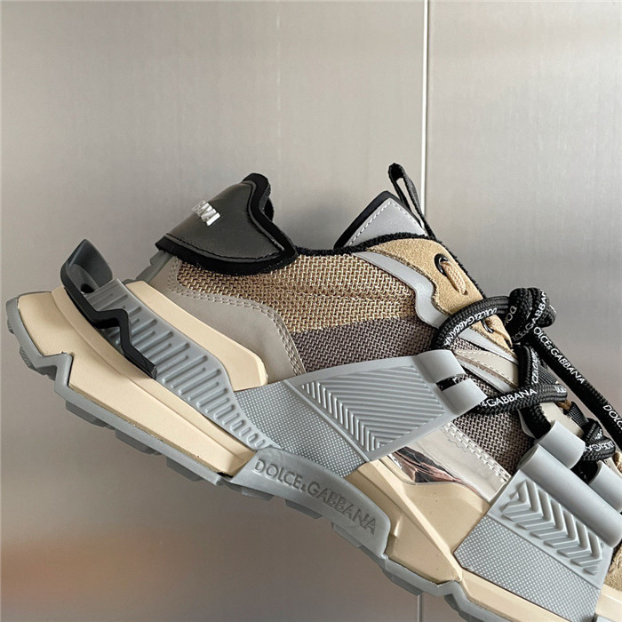 DG SNEAKER