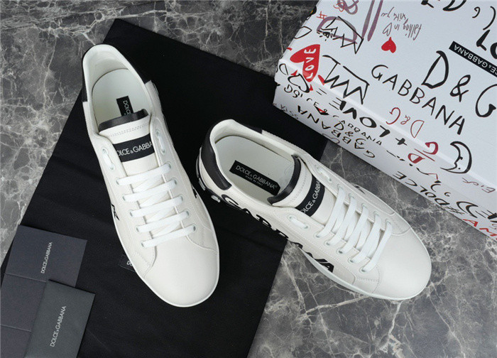 DG SNEAKER