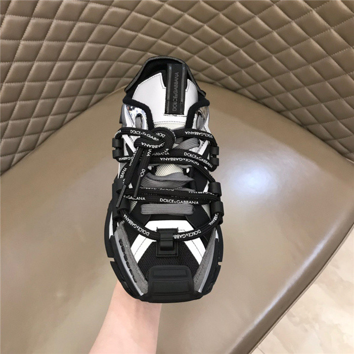 DG SNEAKER