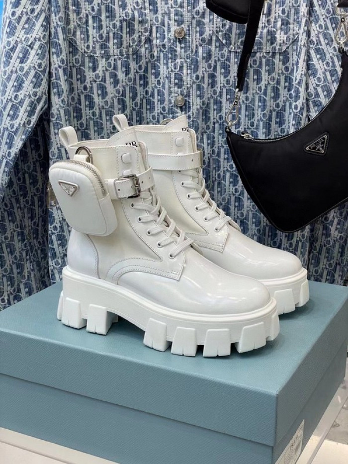 Pra*a boots