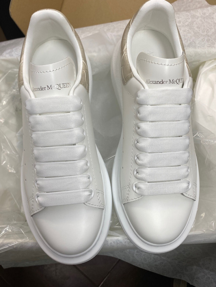ALEXMQ Sneakers