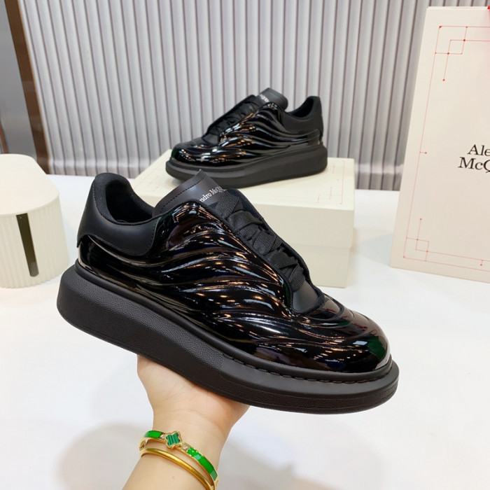 ALEXMQ Sneakers