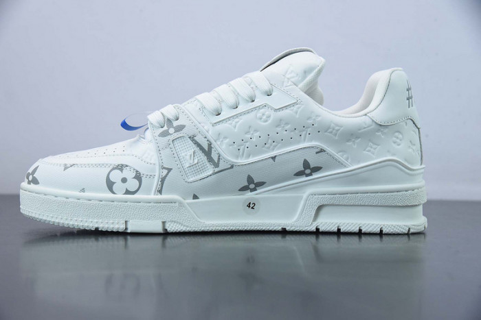 LUSV SNEAKERS
