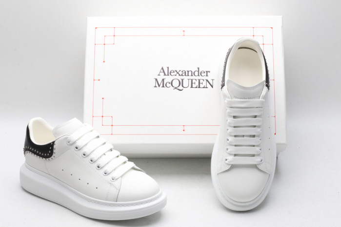 ALEXMQ Sneakers