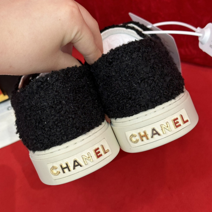 CHNL Sneaker