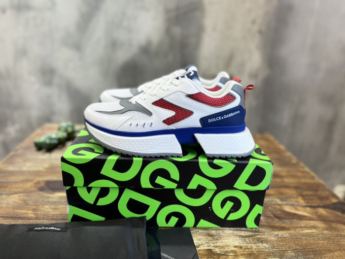 DG SNEAKER