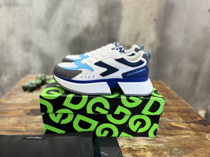 DG SNEAKER