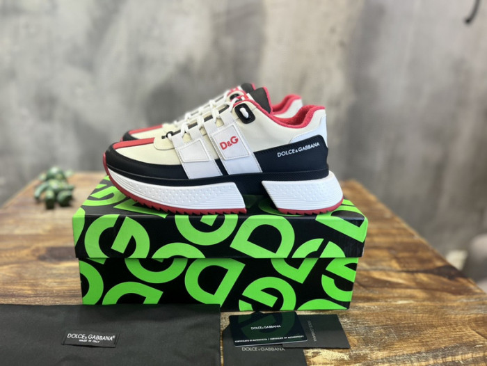 DG SNEAKER