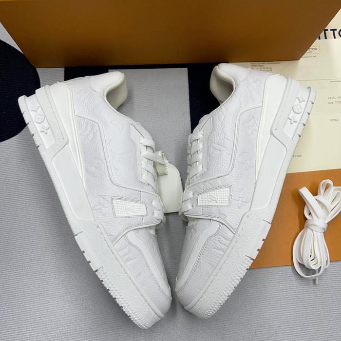 LUSV SNEAKERS