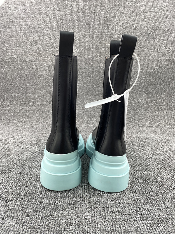 Bo*te*ga ve*ne*ta chelsea tire leather high boot