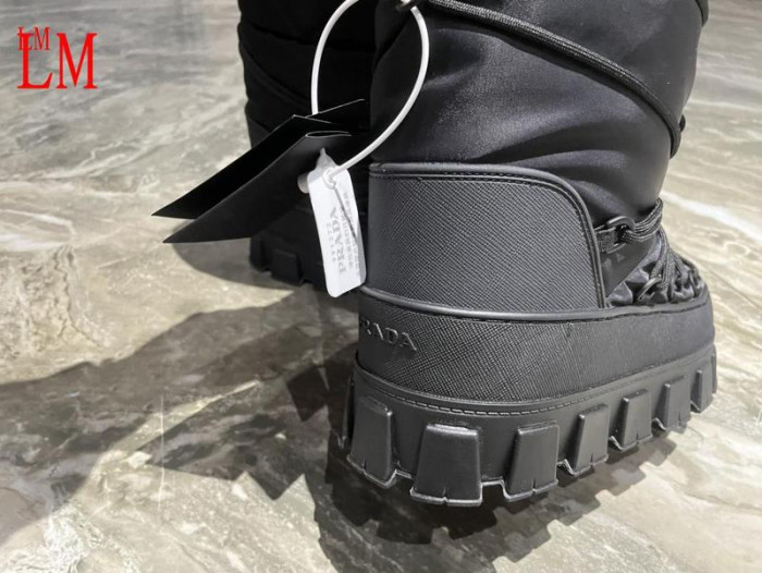 Pra*a boots