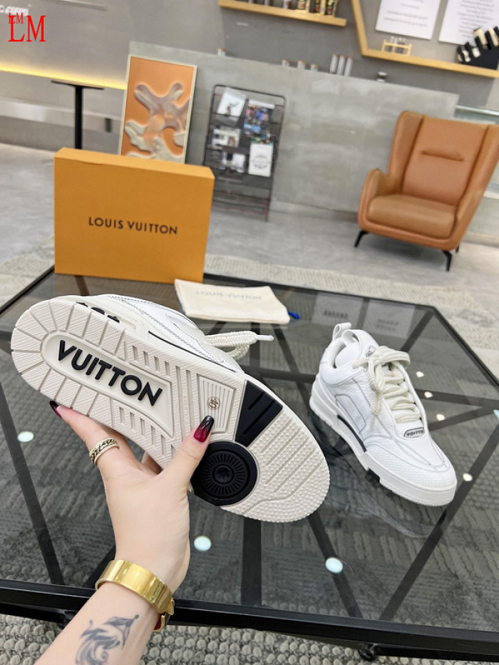 LUSV SNEAKERS