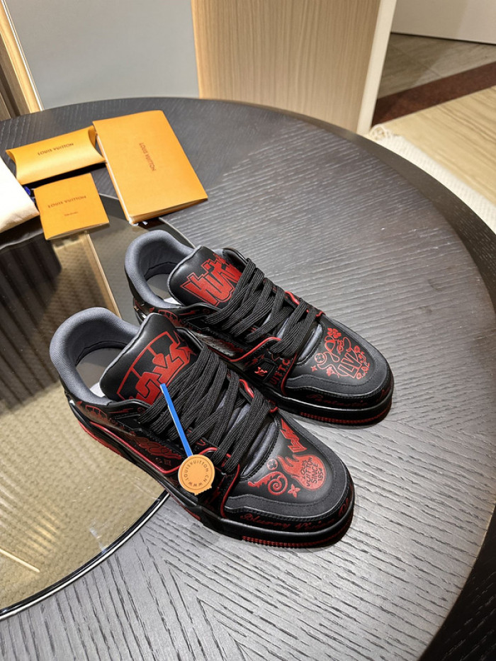 LUSV SNEAKERS