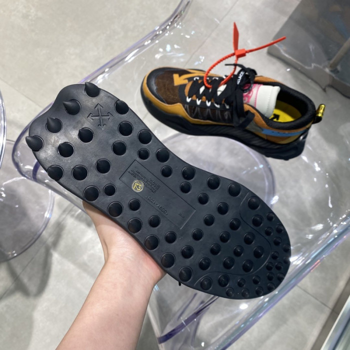 OFW C/O ODSY-1000 SNEAKER