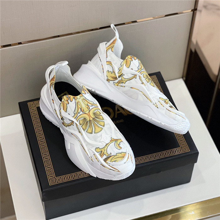 VRCE Sneaker