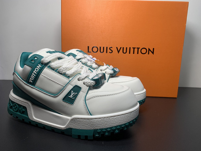 LUSV SNEAKERS