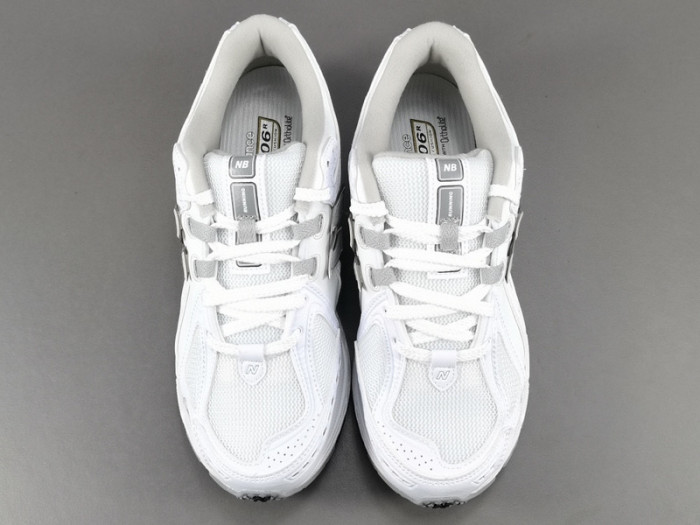 New Balance 1906R 