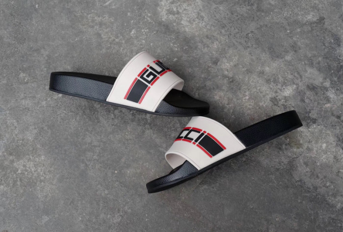 GCI GG Slide Sandal