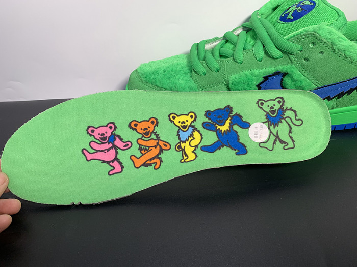 Nike SB Dunk Low Grateful Dead Bears Green CJ5378-300