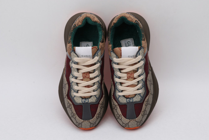GCI Sneaker