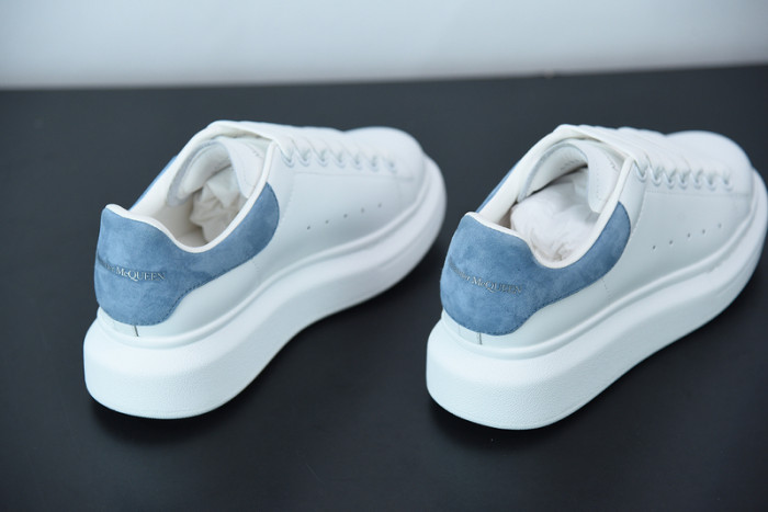 ALEXMQ Sneakers