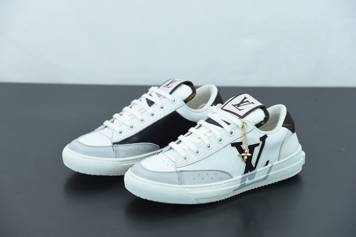 LUSV SNEAKERS