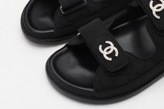 CN Slide Sandal