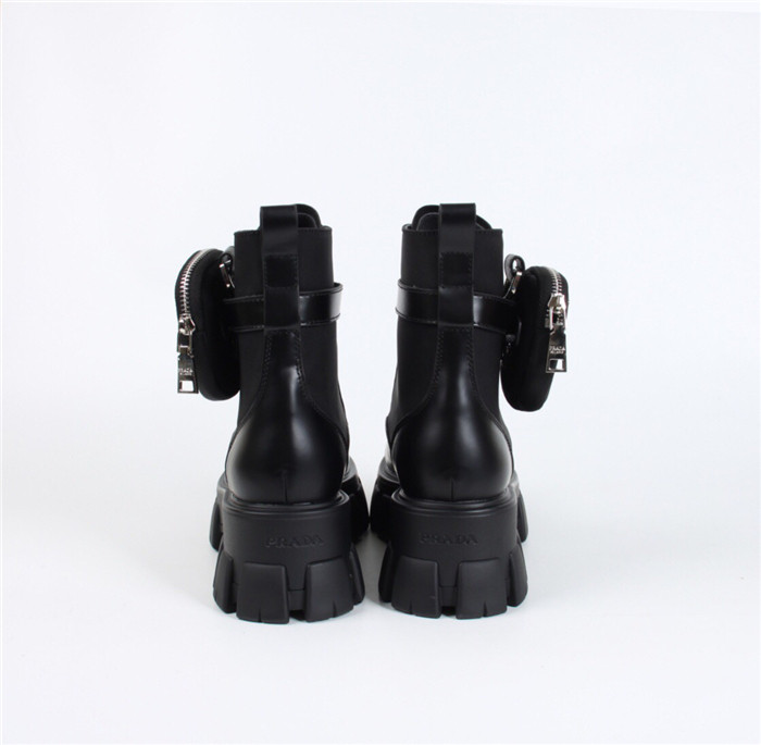Pra*a boots