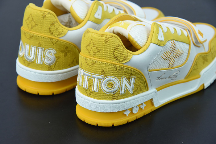 LUSV SNEAKERS