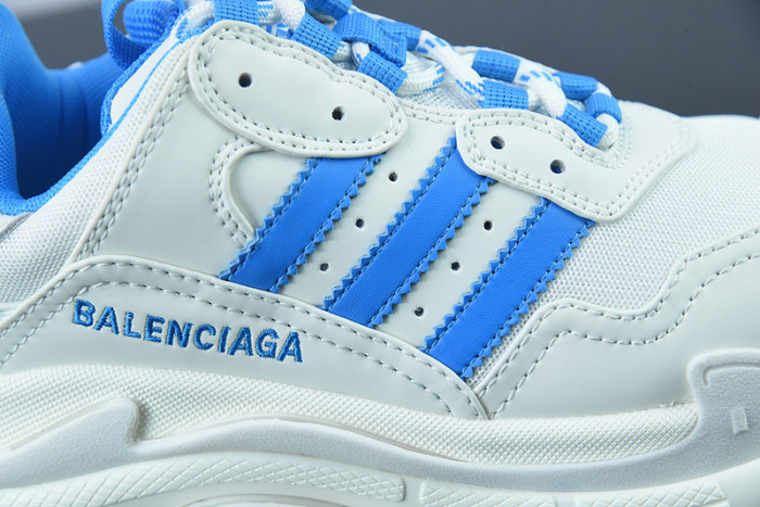 BALCIA Triple S Sneaker