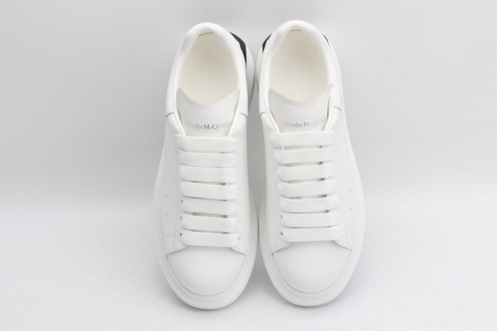 ALEXMQ Sneakers
