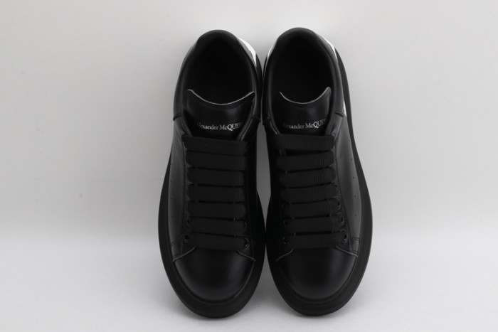ALEXMQ Sneakers