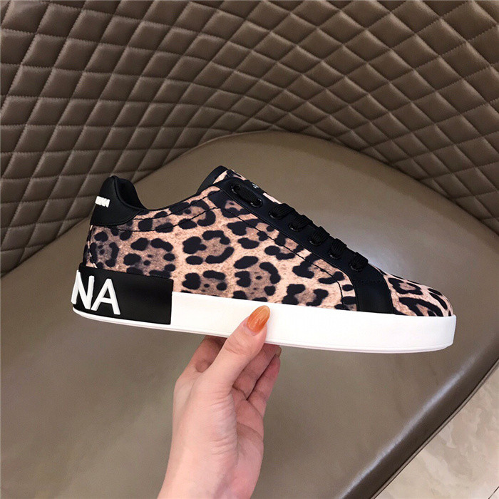 DG SNEAKER