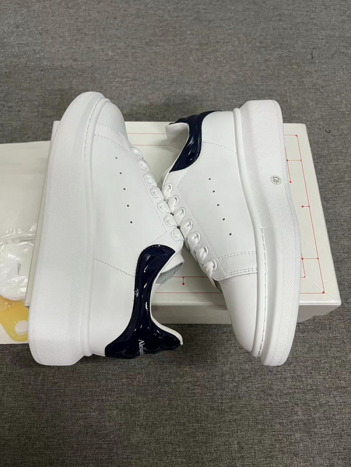 ALEXMQ Sneakers
