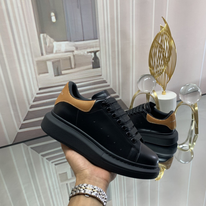 ALEXMQ Sneakers