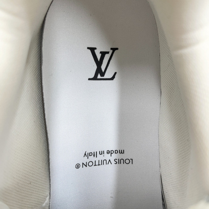 LUSV SNEAKERS