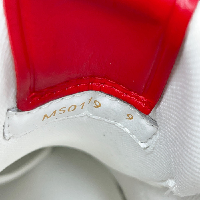 LUSV SNEAKERS