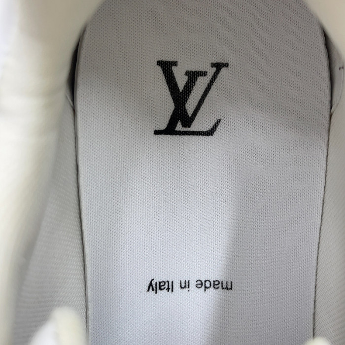 LUSV SNEAKERS